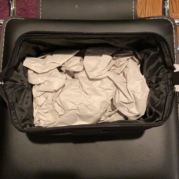 Man’s Shave Kit (New) - Picture 5 of 7